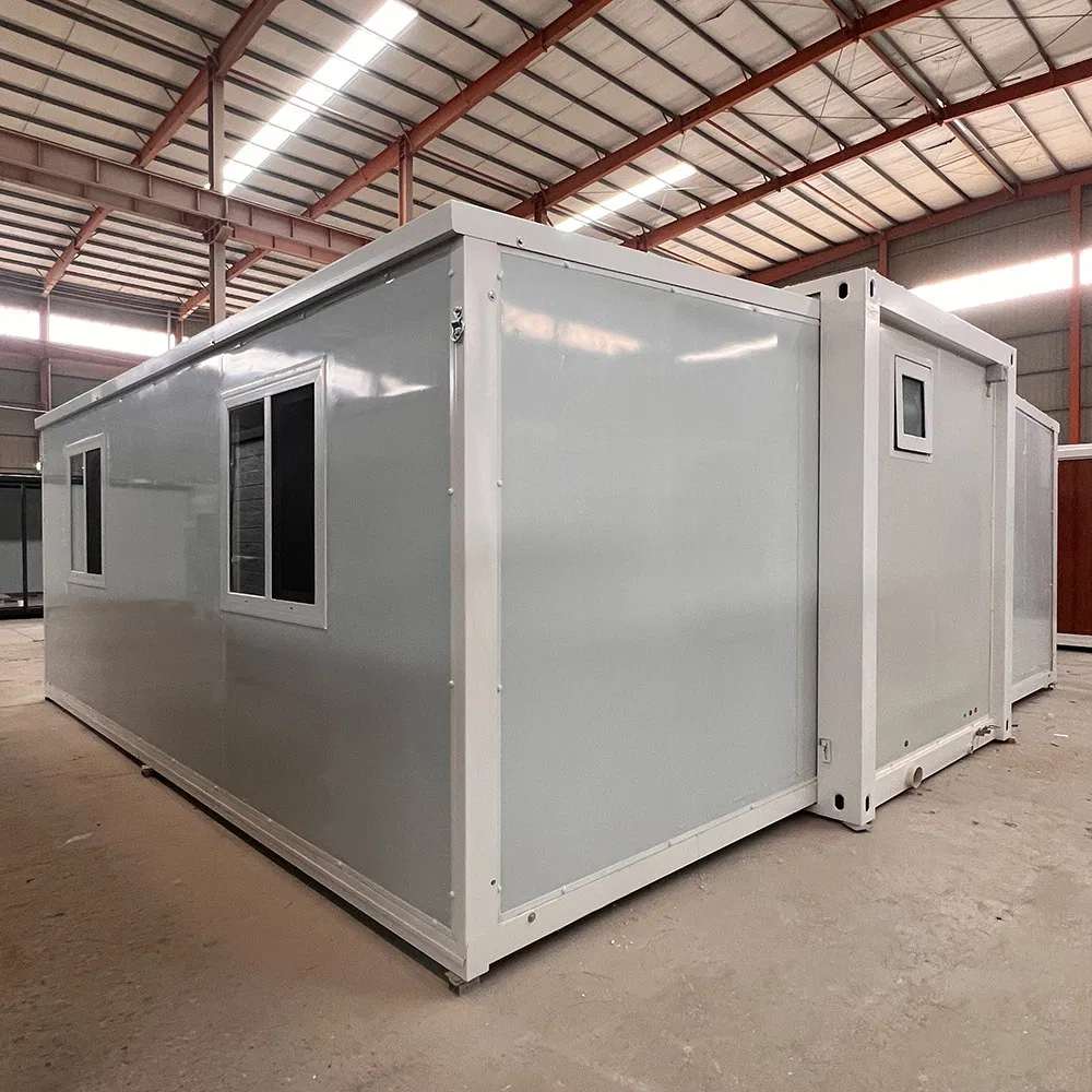 Double Wing Extension Foldable House 20FT Folding Luxury Portable 40FT Home Modern Expandable Container House