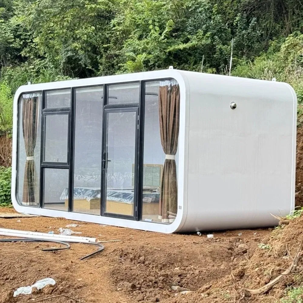 40FT Modular Wood with Rooftop Solar Panels for Eco-Friendly Resorts Apple Cabin