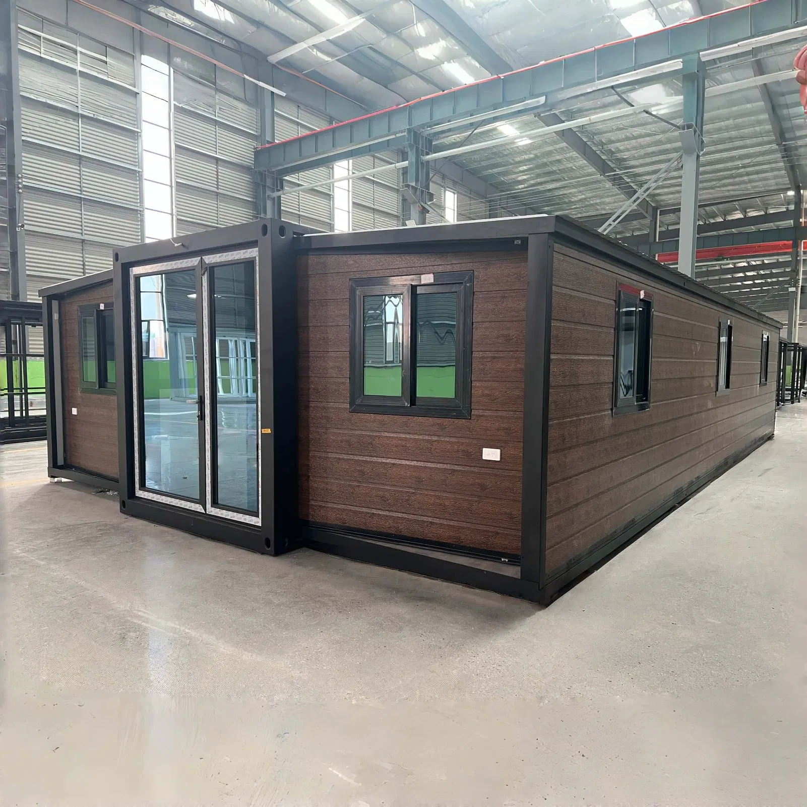 Cost-Efficient Modular Units with Insulated Sandwich Panels for Longevity