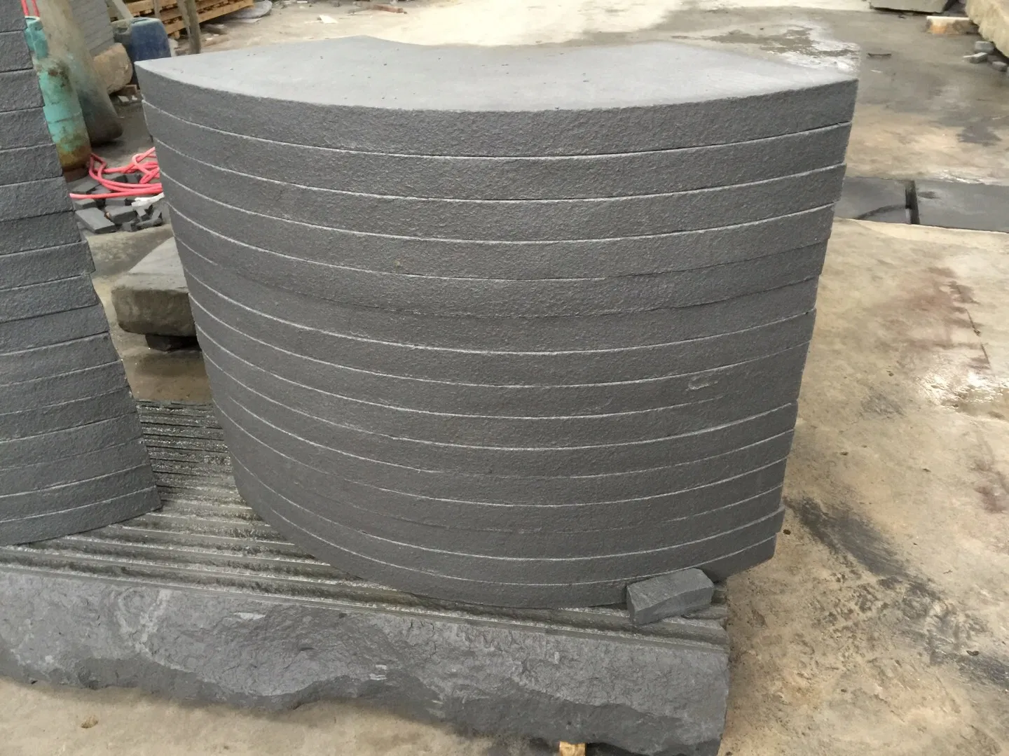 Nature Stone Black Sandstone for Paving Tiles