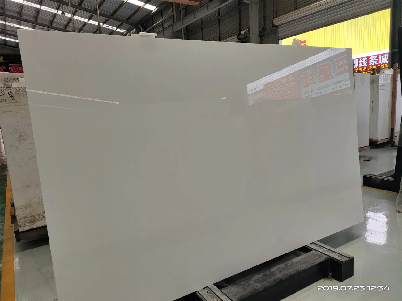 Solid Surface Slabs Man Made Artificial White Nano Glass Stone for Wall Decoration