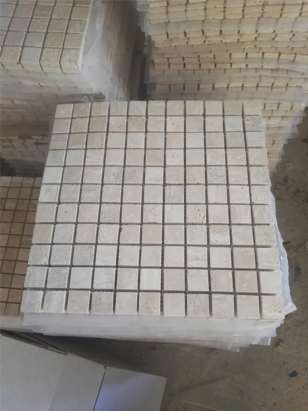 Marble/Travetine Mosaic White/Yellow/Beige Mosaic for Decoration