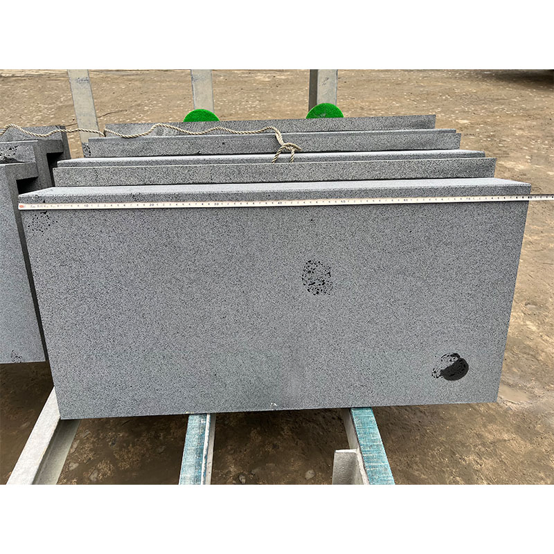 Natural Stone Hainan Black Dark Color Basalt for Pool Coping/Tiles Price Wholesale