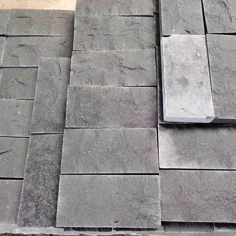 Hainan Black/Grey Bluestone Volcanic/Lava Stone Basalt for Cobblestone, Paving Tiles, Swimming Pool Coping, Mesh Cobbles, Steps