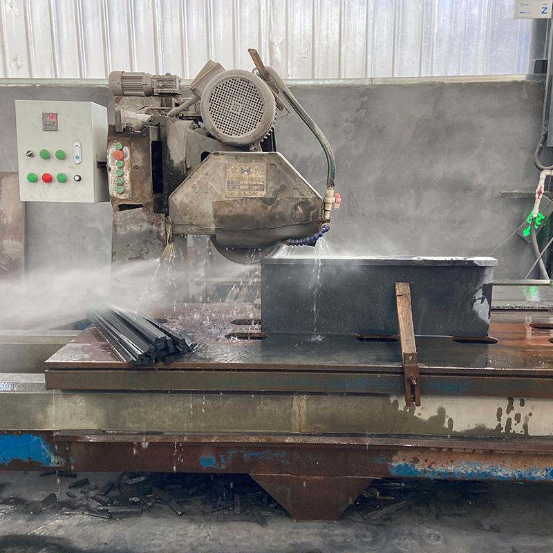 Fuding Black/Flamed Dark Pearl Black G684 Basalt for Swimming Pool Coping/Floor Tiles/ Wall Clading/ Granite Paving/Stone/Slab/Lava/Stairs/Risers/Project/Price