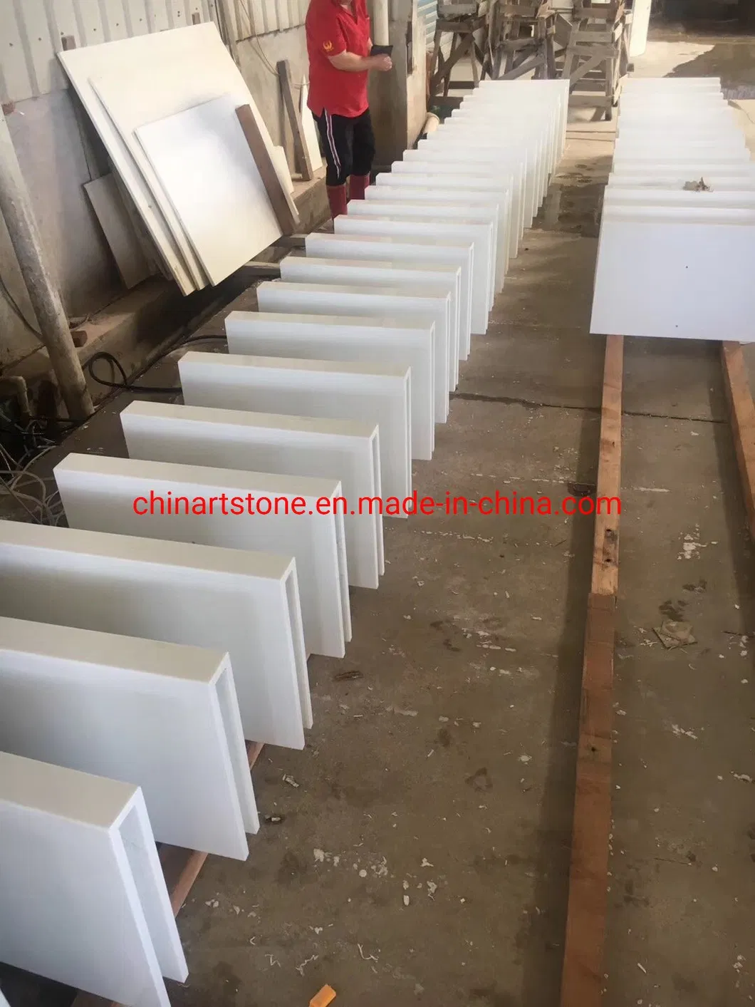 Crystalline Glass Material