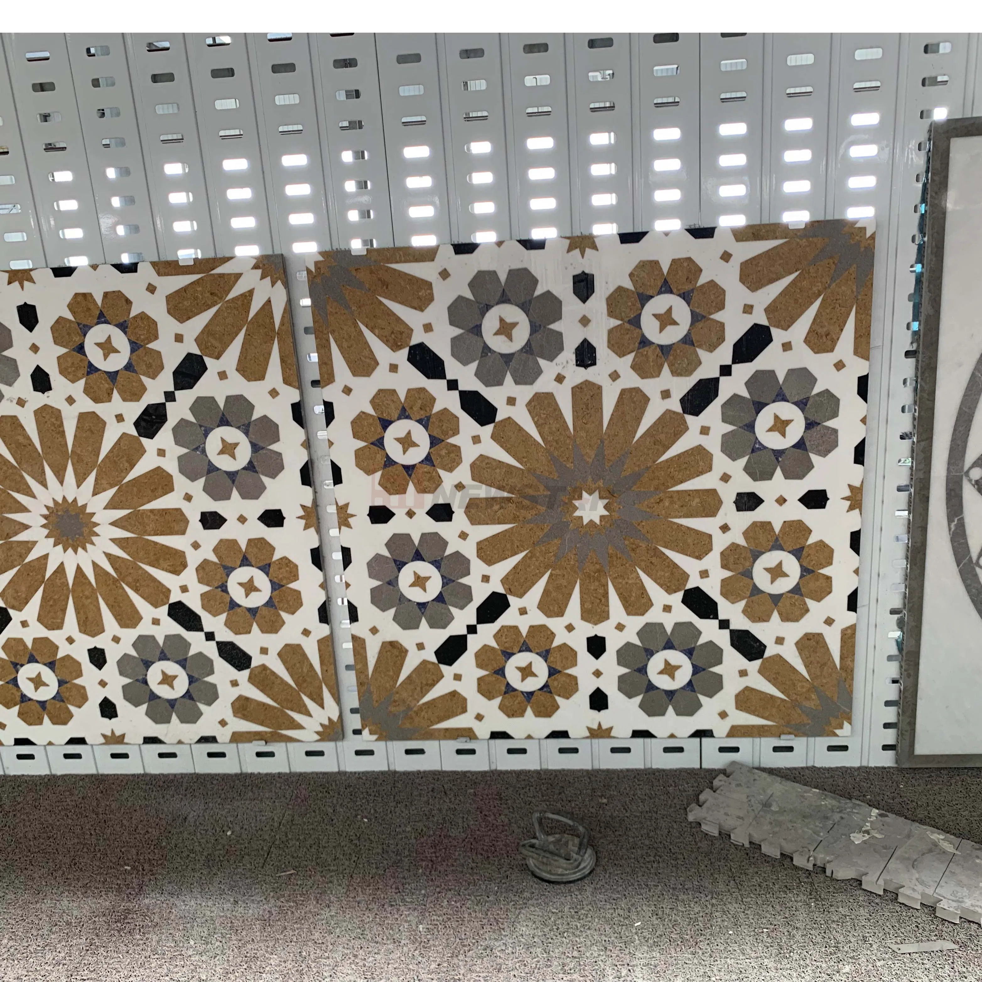 Factory Price Floral Design Natural Marble Medallion for Floor Custom Waterjet Marbletiles Mosaic Hotel Lobby Floor Tiles