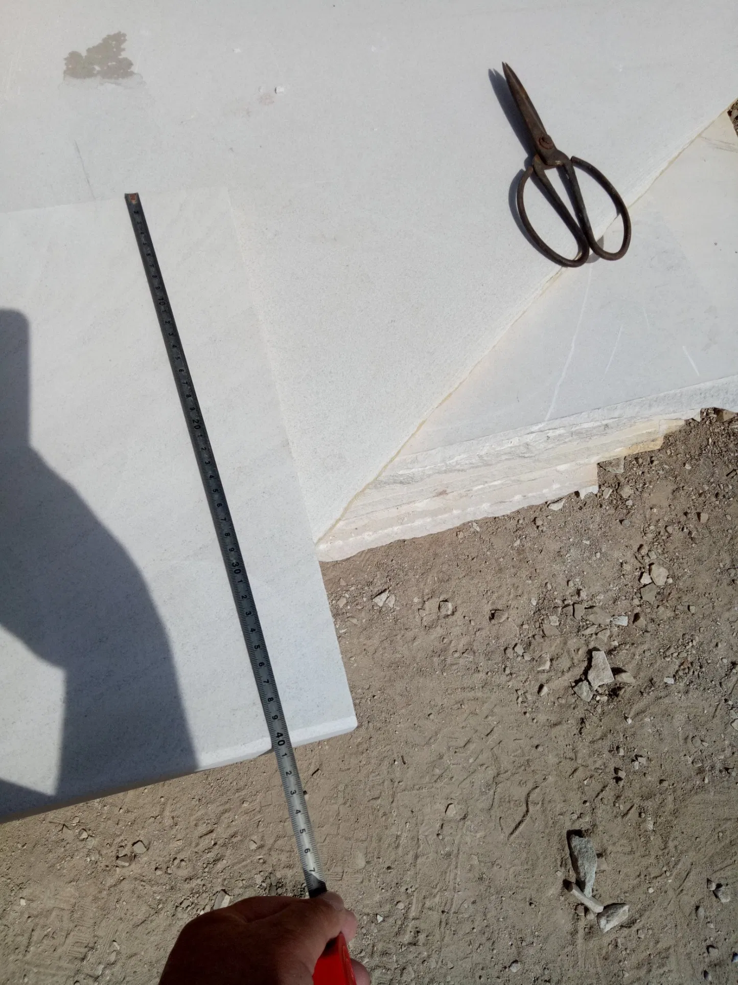 Natural Thrifty Honed White Sandstone for Bathroom Paving Floor Tiles