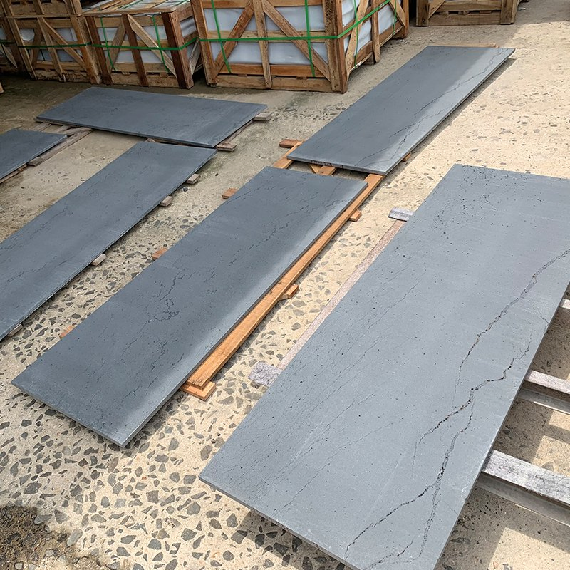 Hainan Honed Dark Black Lava Blue Stone Ant Marching Tile Basalt for Paving/Coping/Kerbstone/Wall/Swimming Pool/Flooring/Covering/Paver/Cobbles Price