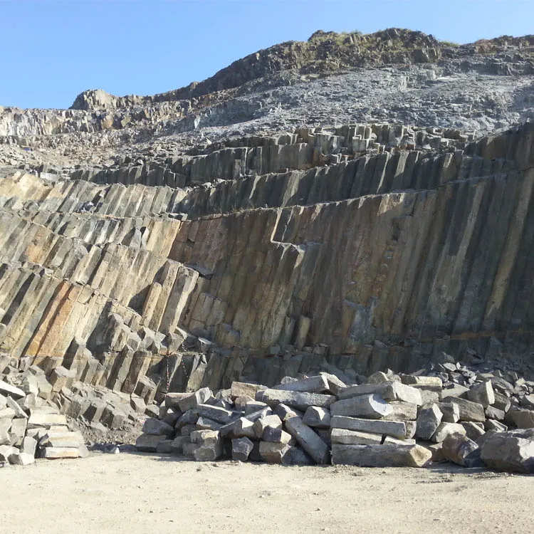 G684 Black Basalt Patio Pavers