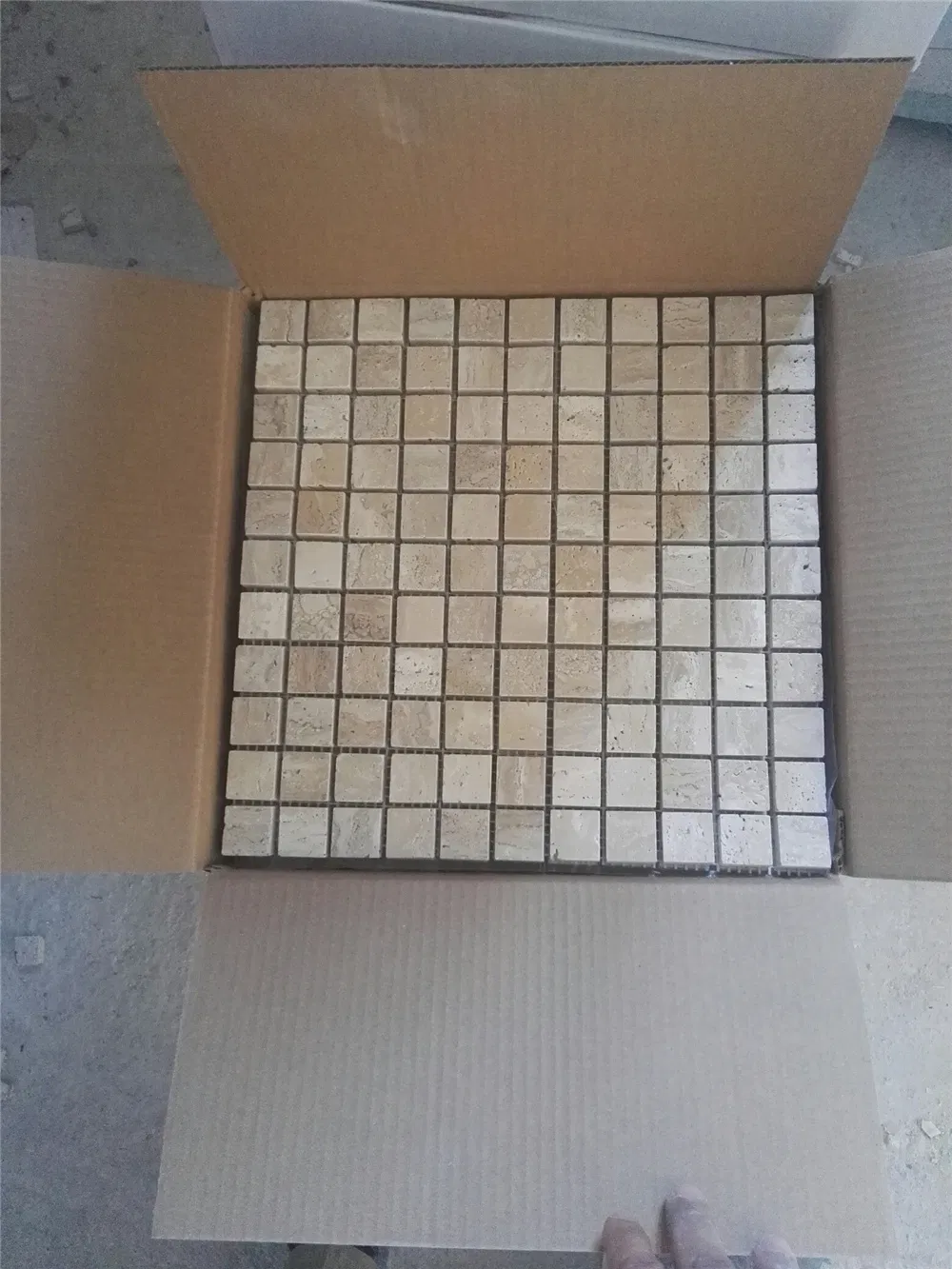 Marble/Travetine Mosaic White/Yellow/Beige Mosaic for Decoration