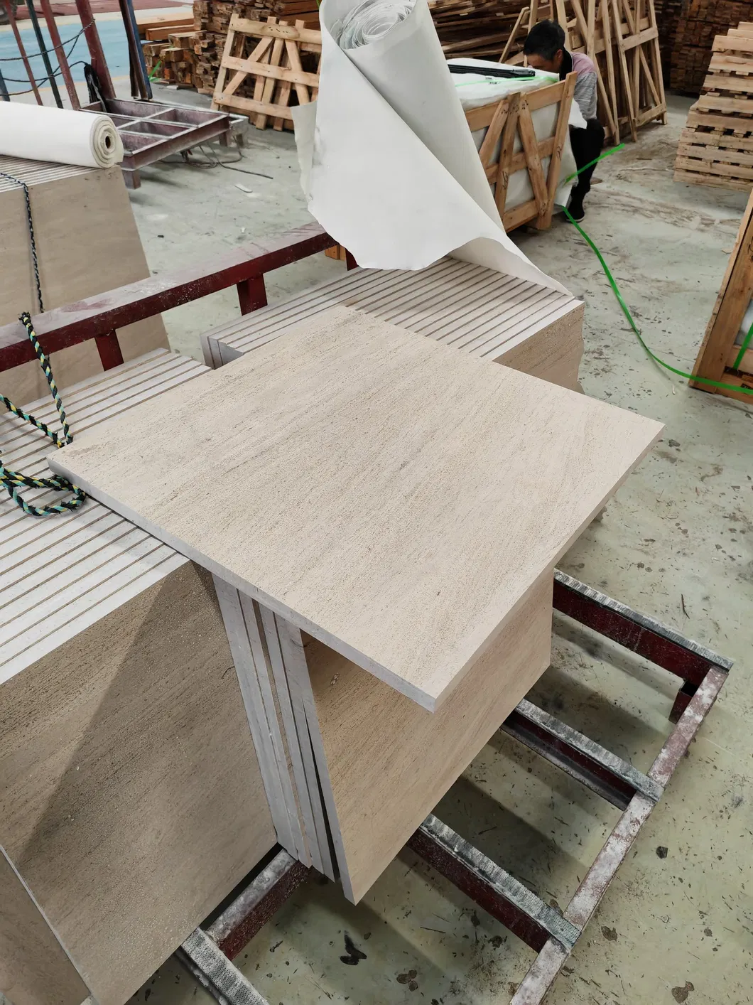 Wood Vein Travertine 4