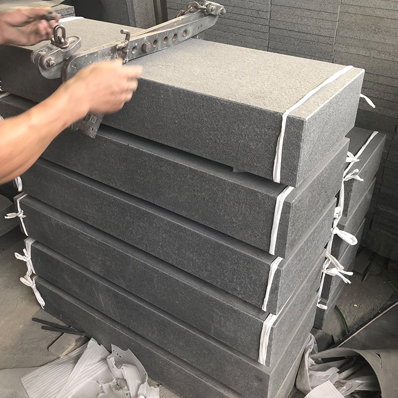 Black/Dark Grey Chiseled/Flamed Paving Stone New G684 Basalt Tiles/Kerbs/Paving/Paver