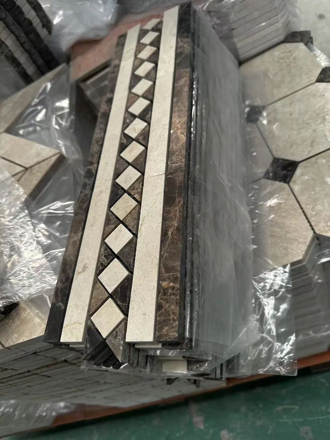 Nature Marble Mosaic Border Skirting Tile