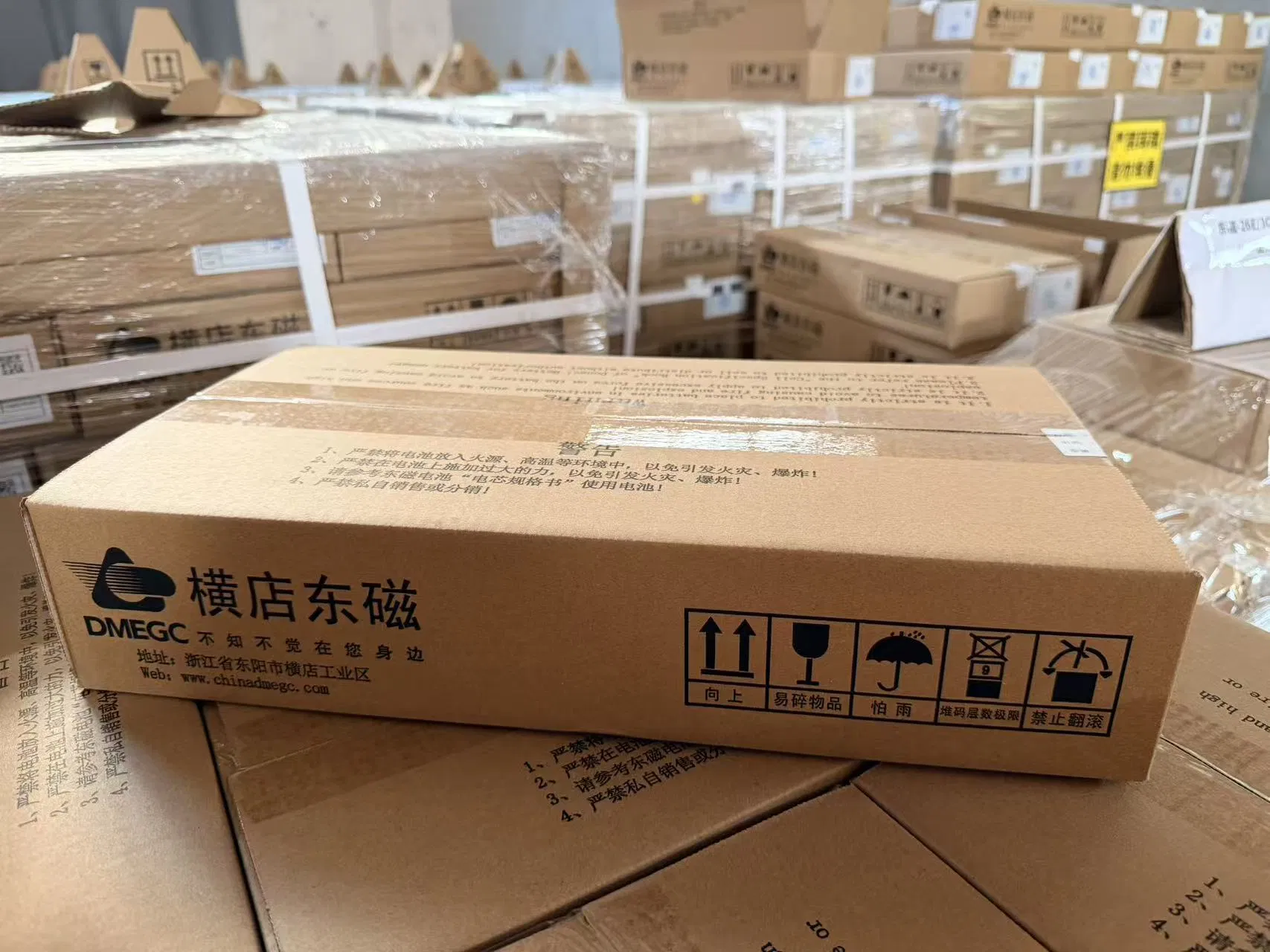 Low Temperature Resistant 18650 Lithium Battery 2000mAh