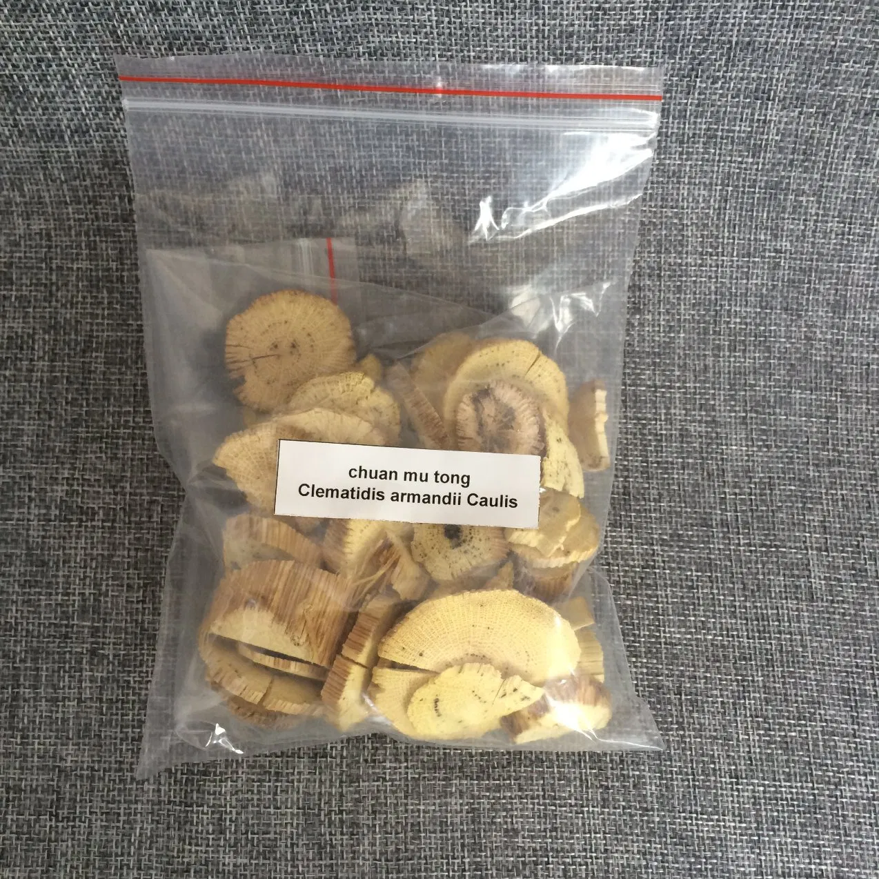 Mu Tong Hot Sale Herbal Medicine Caulis Clematidis Armandii for Oedema