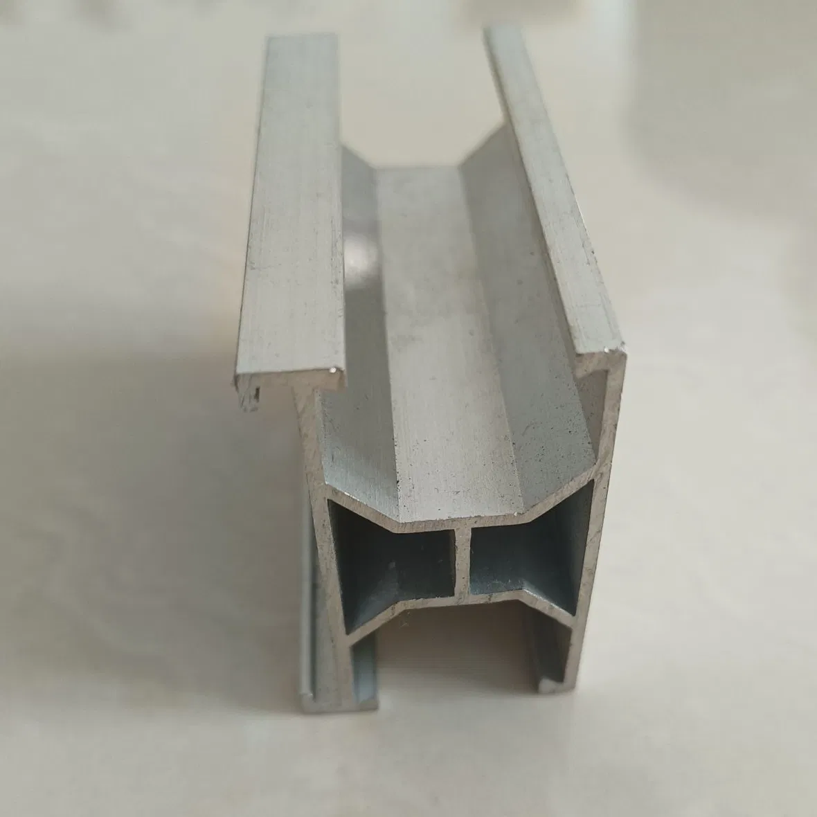 Photovoltaic Solar Energy Mounting System Aluminium Bracket/Clamp/Supporting Foot Connectors/Solar Panel Frame/Fastener/Rail/Track