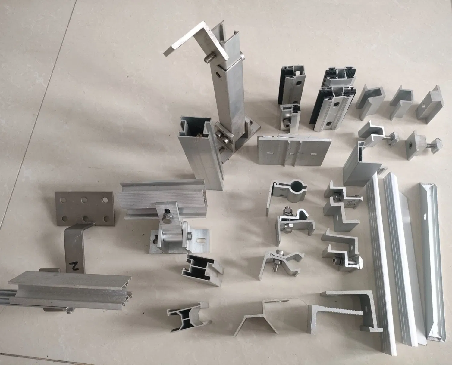 Wholesale Aluminum Adjustable Tilt Rear Leg for Solar Panel Mounting System Bracket