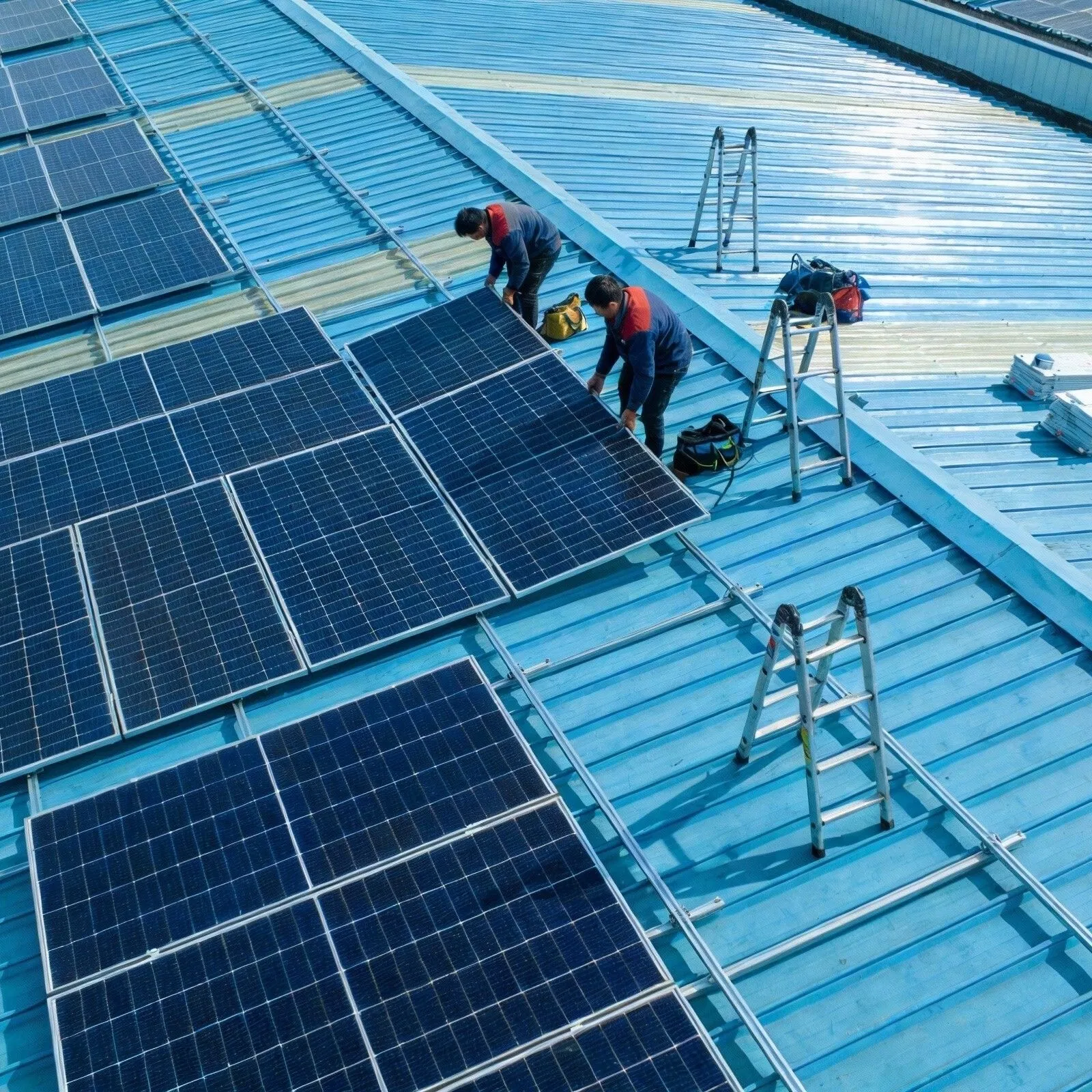 Custom Weather-Resistant PV Roof Bracket for Lightweight Solar Racking