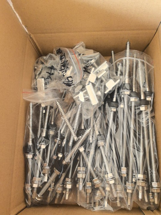 Wholesale Rineng Aluminum Roof Structure Solar Mounting L-Feet Bracket for Roof Mounting