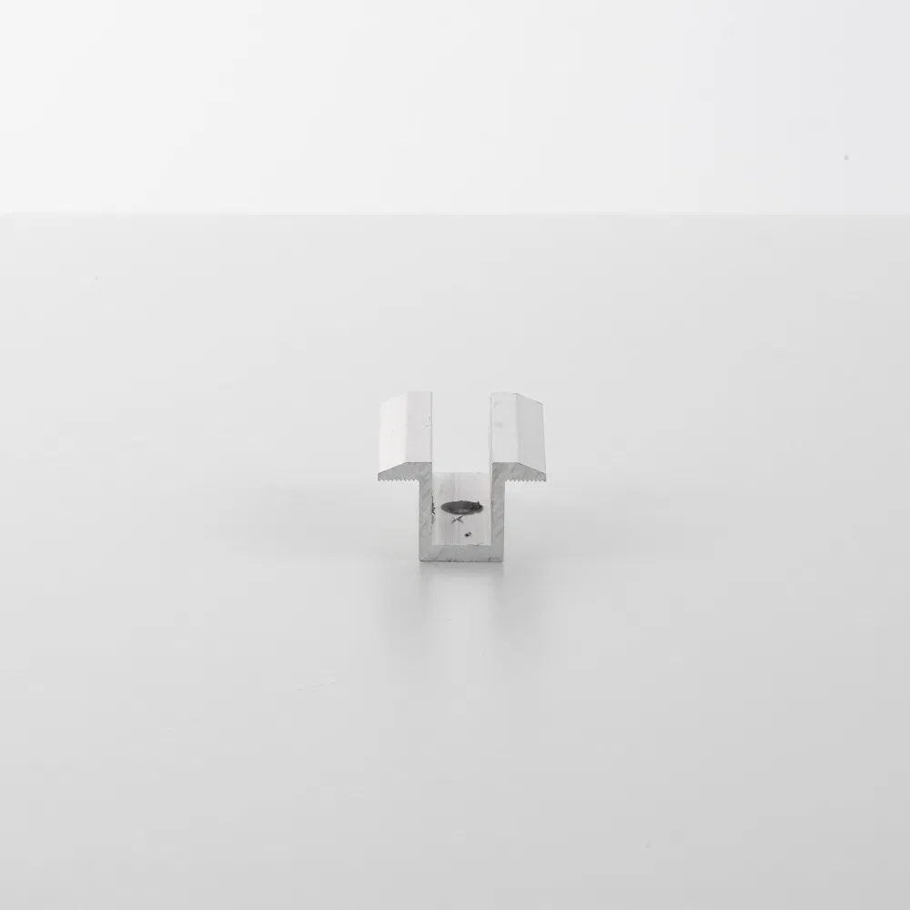 Aluminum Alloy Solar Panel MID Clamp Anodized Plastic Wing Nut