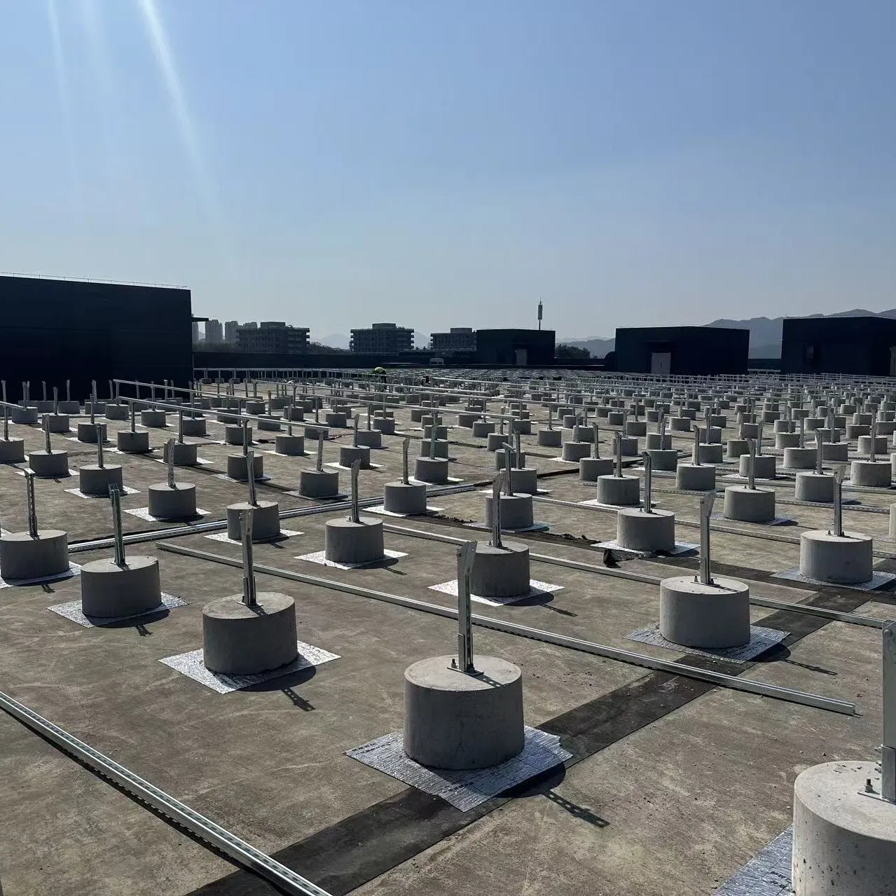 Eco-Friendly Lightweight Solar Bracket with All-Weather Support Features