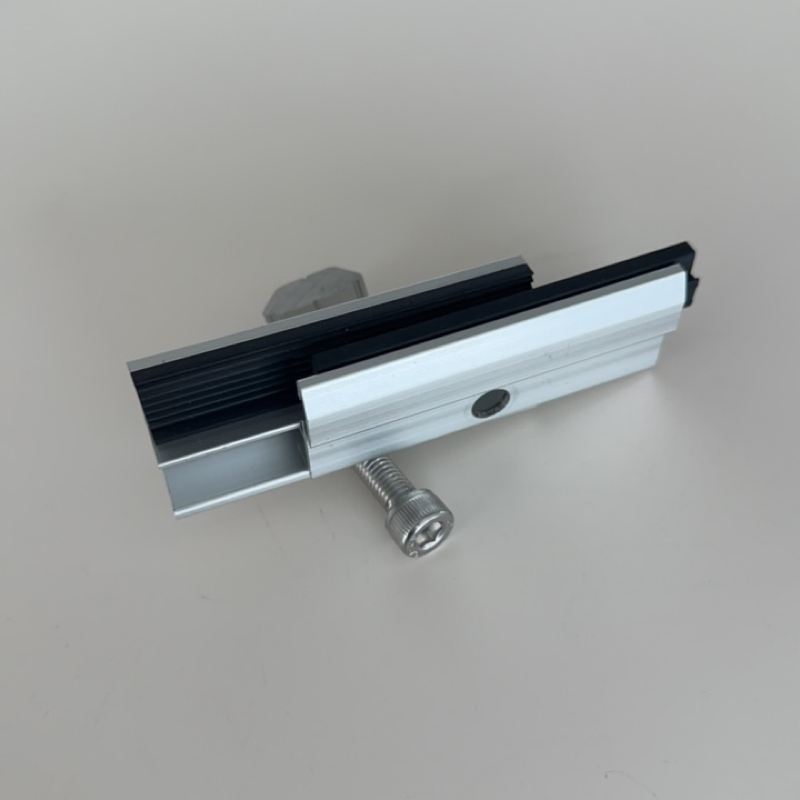 Lightweight Frameless Solar Panel Mounting End Clamp for Solar Roof Installations