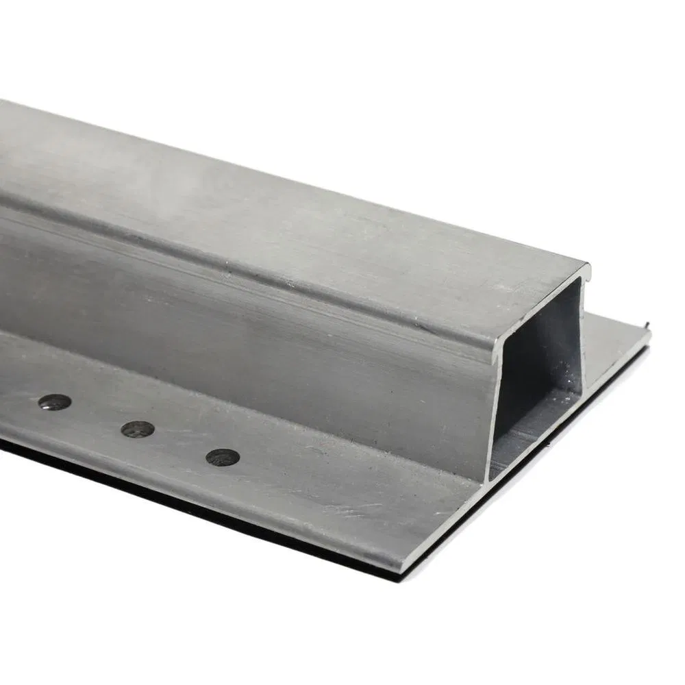 Solar PV Mounting Systems Customized Pole Mount Bracket for Metal Roof