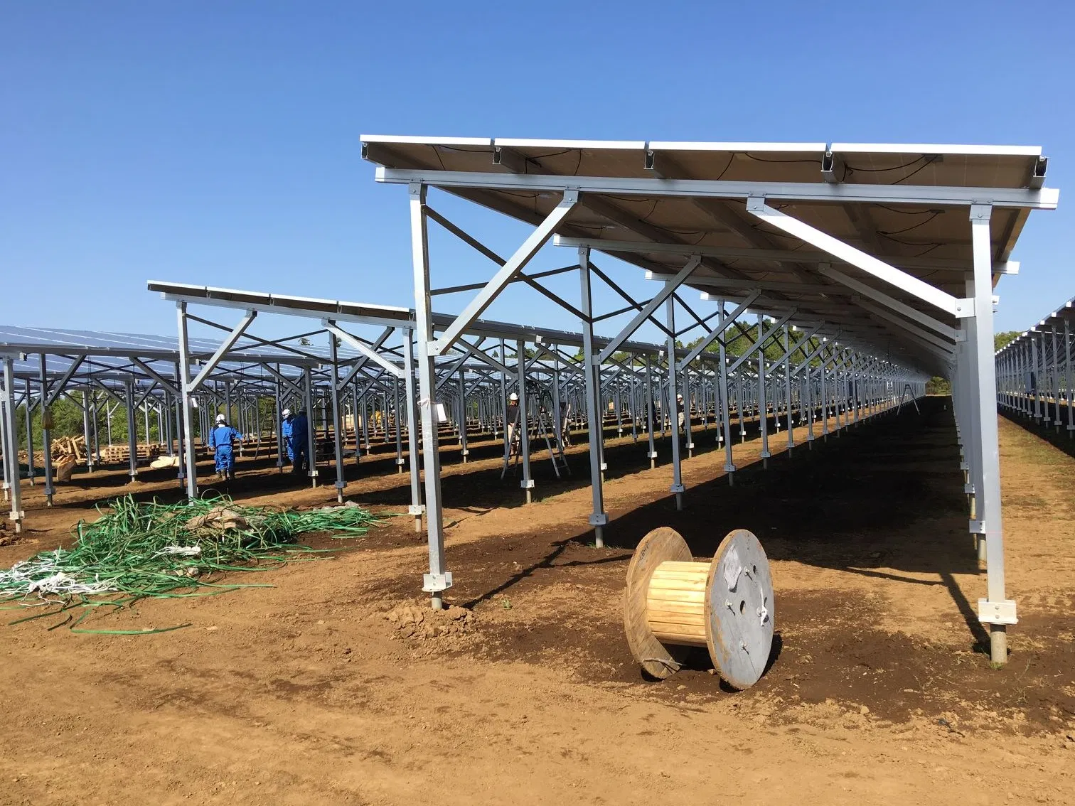 High Quality Two Leg Solar Strut Double Pole PV Solar Farm Ground Mount Bracket