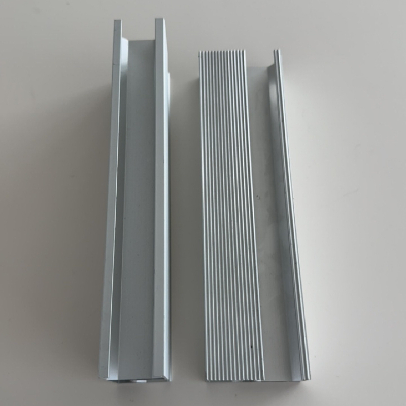 Effortless Lightweight Solar Bracket Rail for Roof Installations