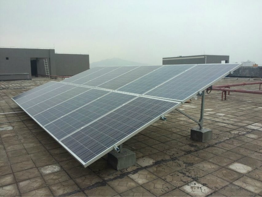 Concrete Foundation Flat Roof Solar Mounting System Aluminum Alloy Structure