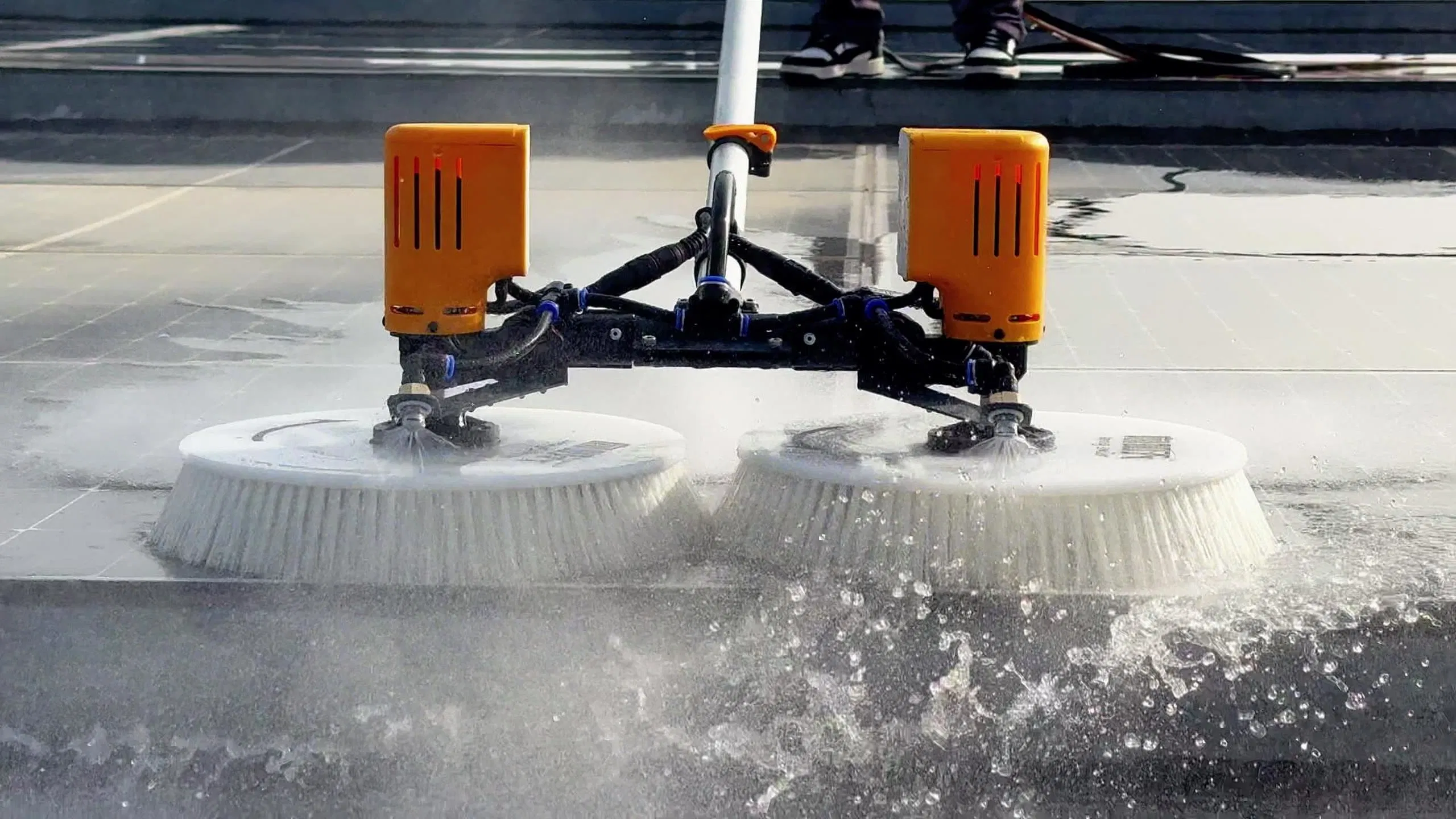 Solar Panel Cleaner Cleaning Rotary Washing Brush Machine Equipment