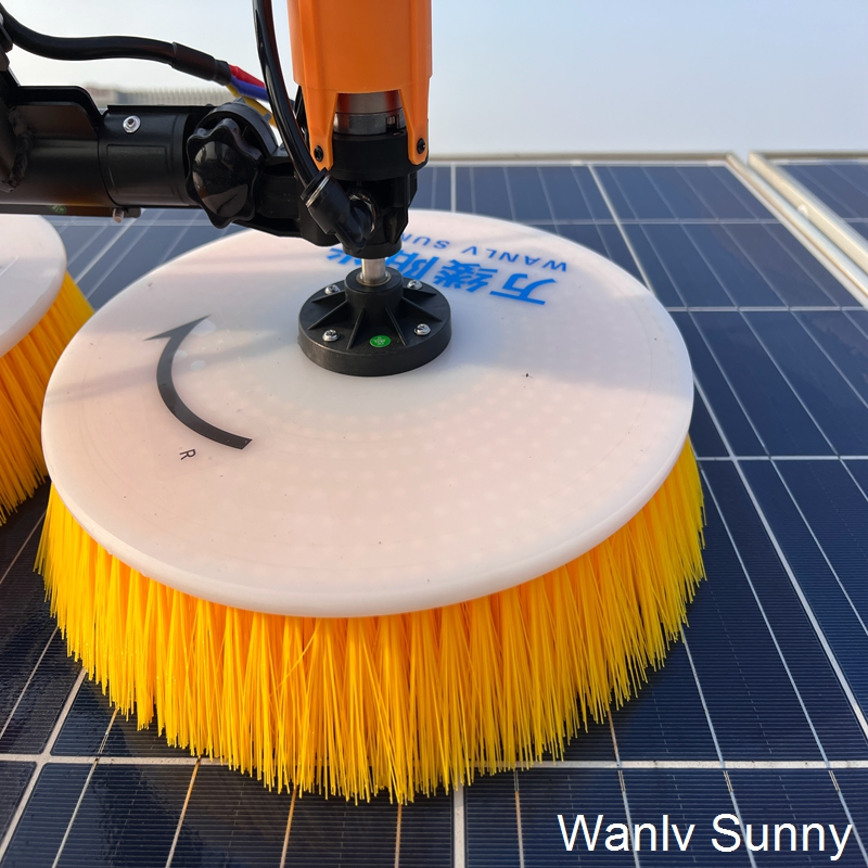 Portable Solar Panel Cleaning Machine with 65cm Cleaning Width