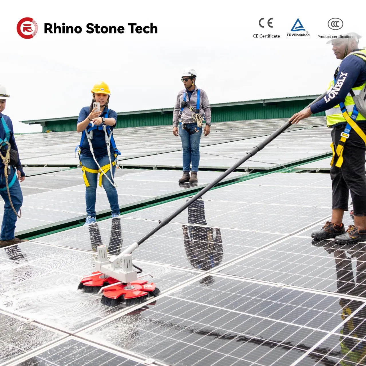 Brushless Motor 3.6m 5.4m 7.5m PV Cleaner Brushes Double Head Semi-Automatic Photovoltaic Cleaner Machine Lithium Battery Powered Solar Panel Cleaning Brush