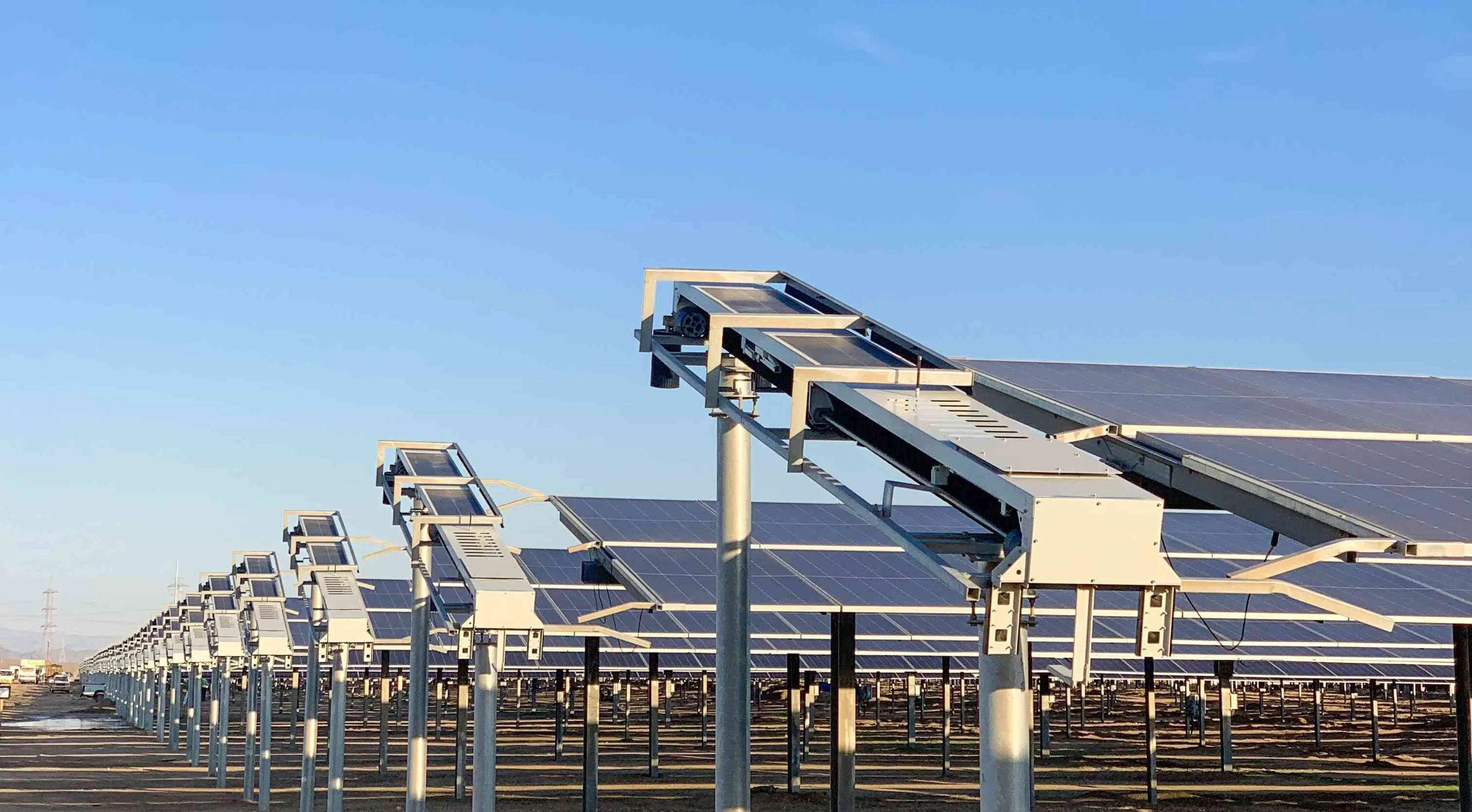 High-Tech Robot Solar Panel Cleaning Machine Automatic Photovoltaic Cleaning Machine