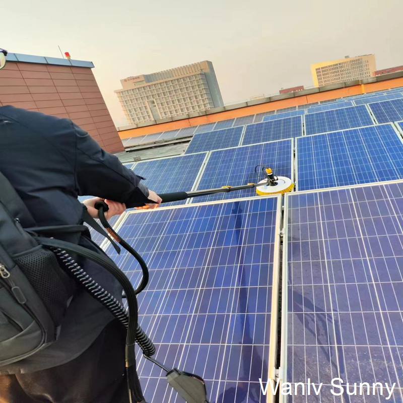 Portable Telescopic Cleaning Pole Rotating Solar Panel Cleaning Machine PV Cleaner Tools