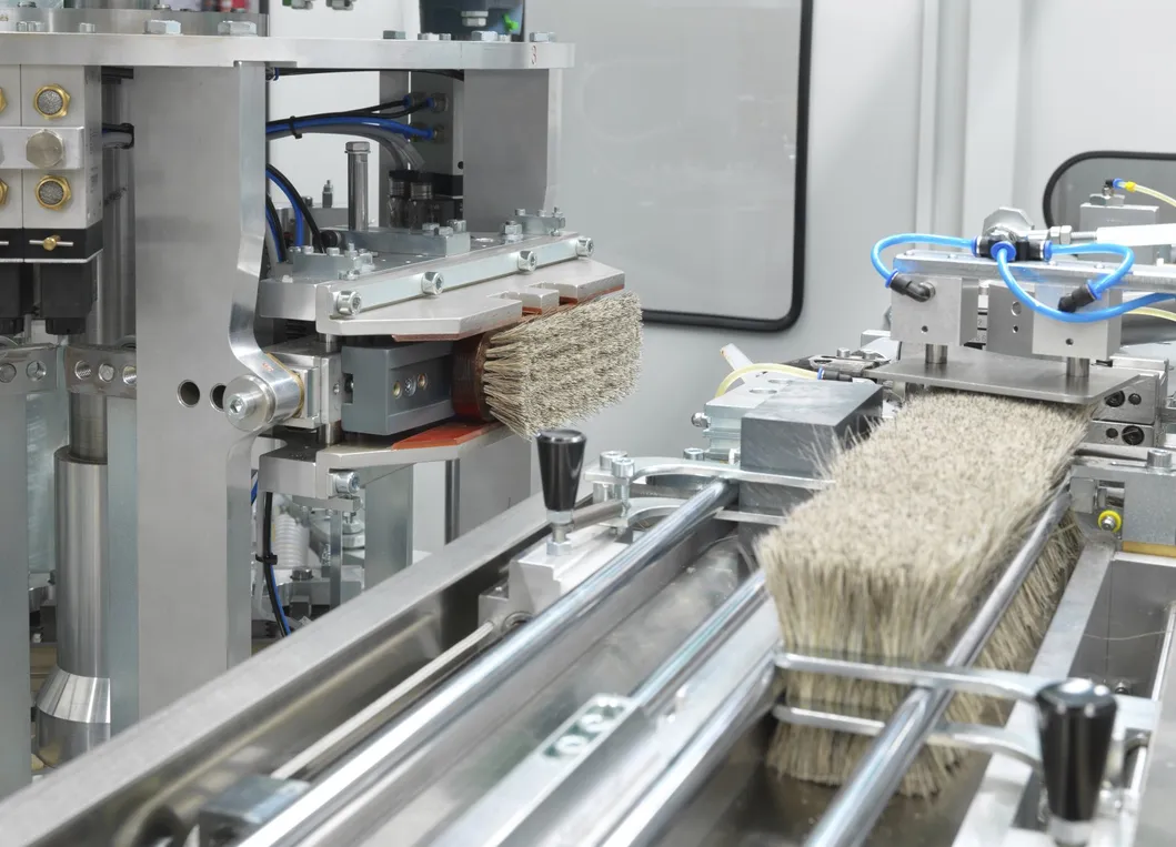 Roller Brush Application 1