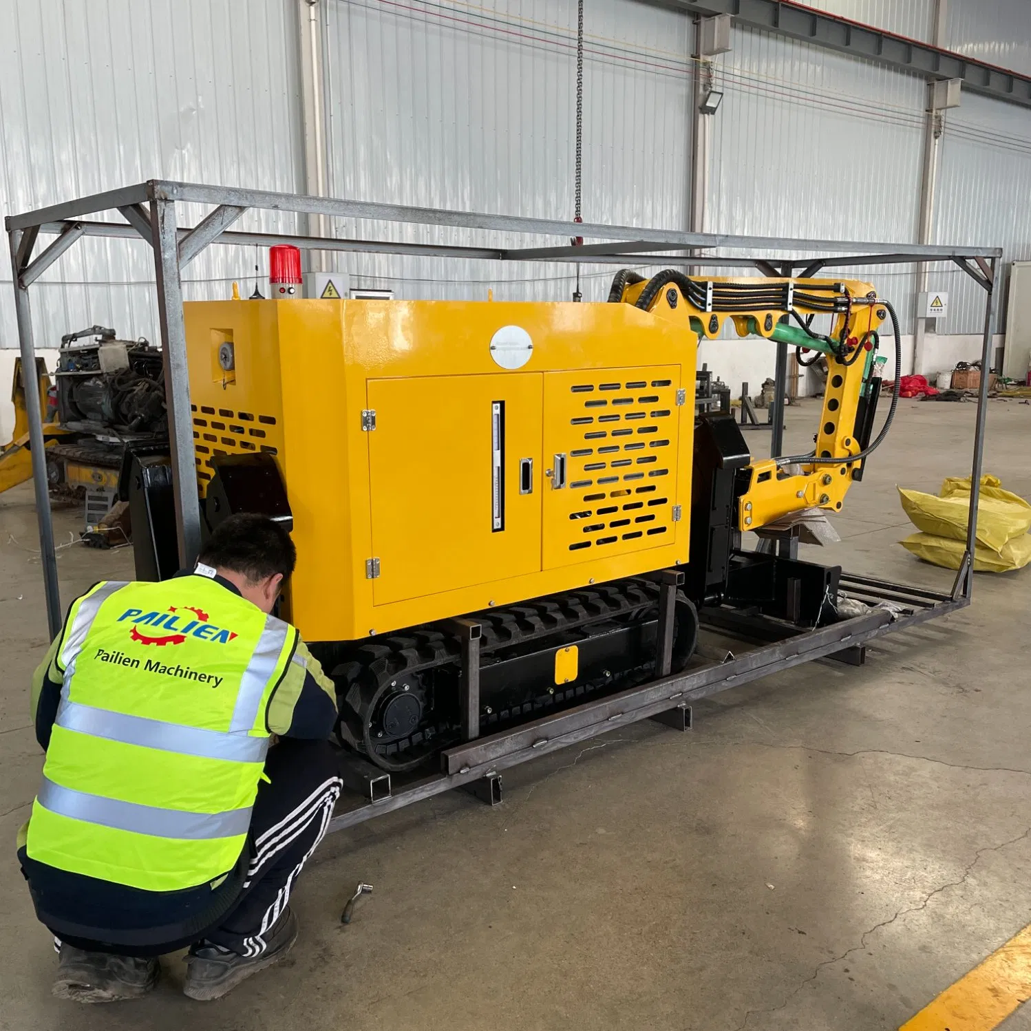 Hot Sale Disaster Rescue Demolition Concrete Robots Multifunctional Demolition Robot