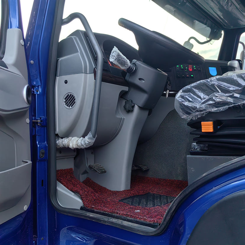 Brand New Used Second Hand Dump Truck 10 Wheel Heavy Duty Sinotruk HOWO Haohan Tractor Trucks Left Hand Right Hand Drive Nx Tx 6× 4 4× 2 Tipper Truck