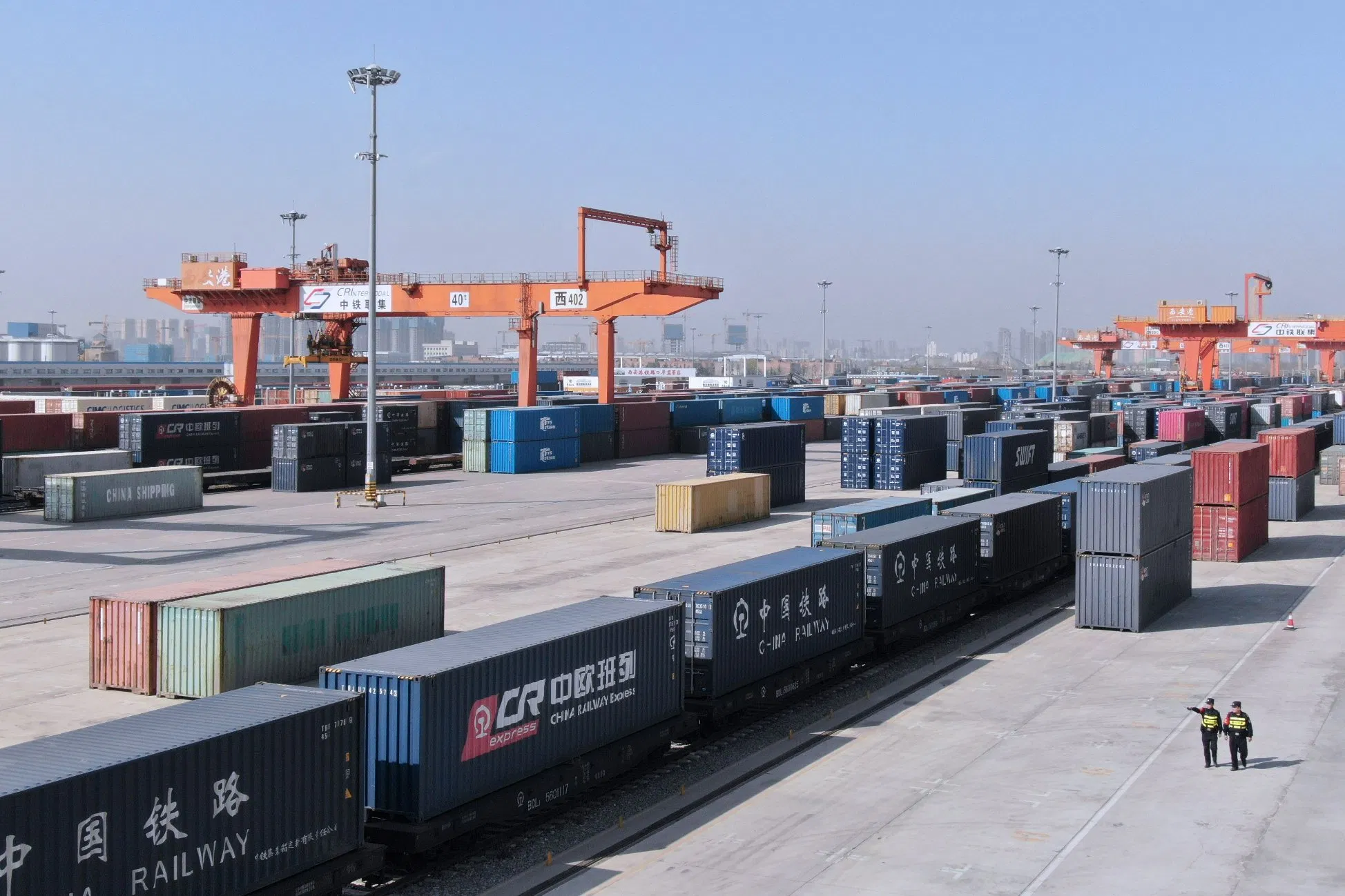 DDP Air Shipping, Railage and Land Forwarding From China to Riga, Latvia