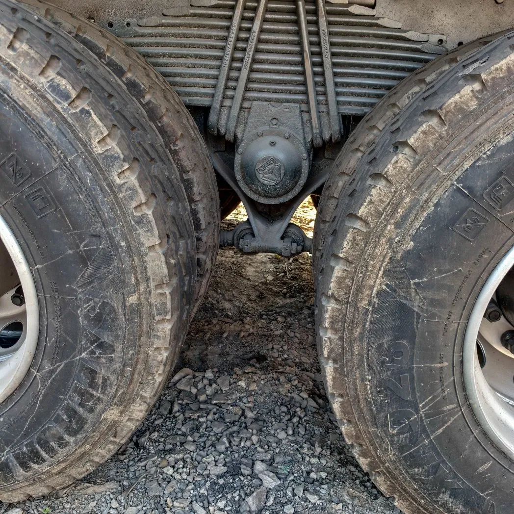 Used Dump Truck Sinotruk HOWO 375HP 8X4 12 Wheels Euro 2 / Euro3/Diesel Engine Heavy Truck 41 - 50 Tons Sale Hot