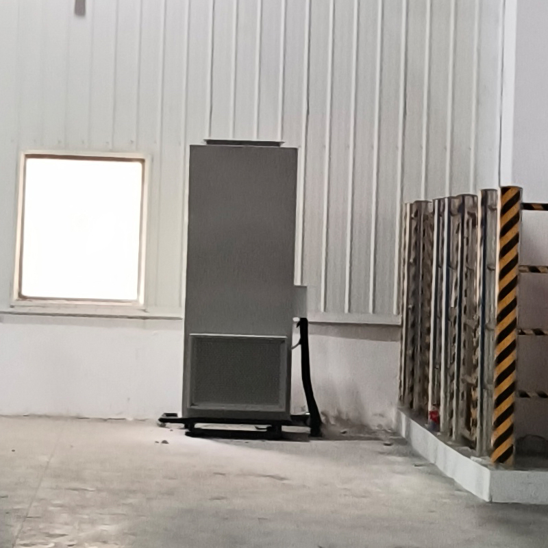 Centralized Cooling and Heating Integrated AC System for Industrial Logistics Warehouse
