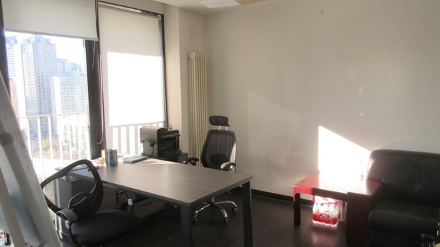 StudioWare logistics operations center and management team