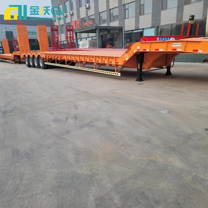 Extendable Low Bed Trailer for Oversized Cargo