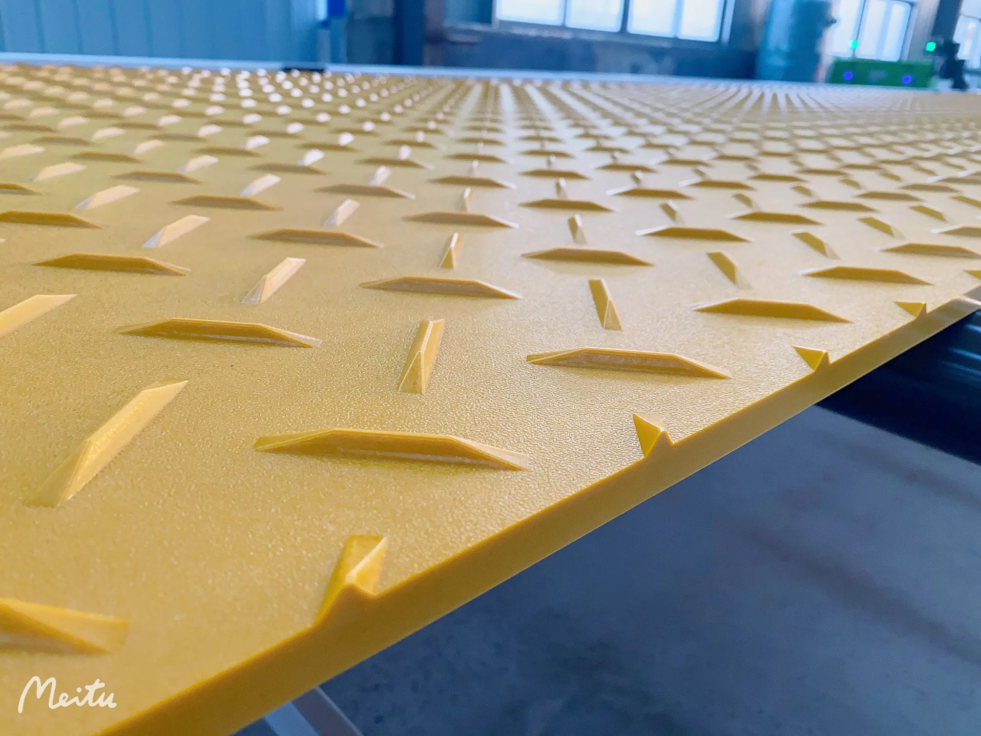 Ground Protection Mats for Heavy Equipment Construction Site Access Plastic Ground Protection Mat