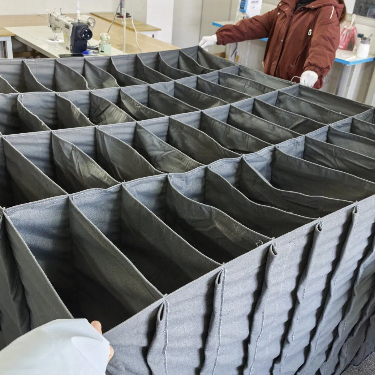 The Cloth Bag Packaging Container Effectively Protects The Product