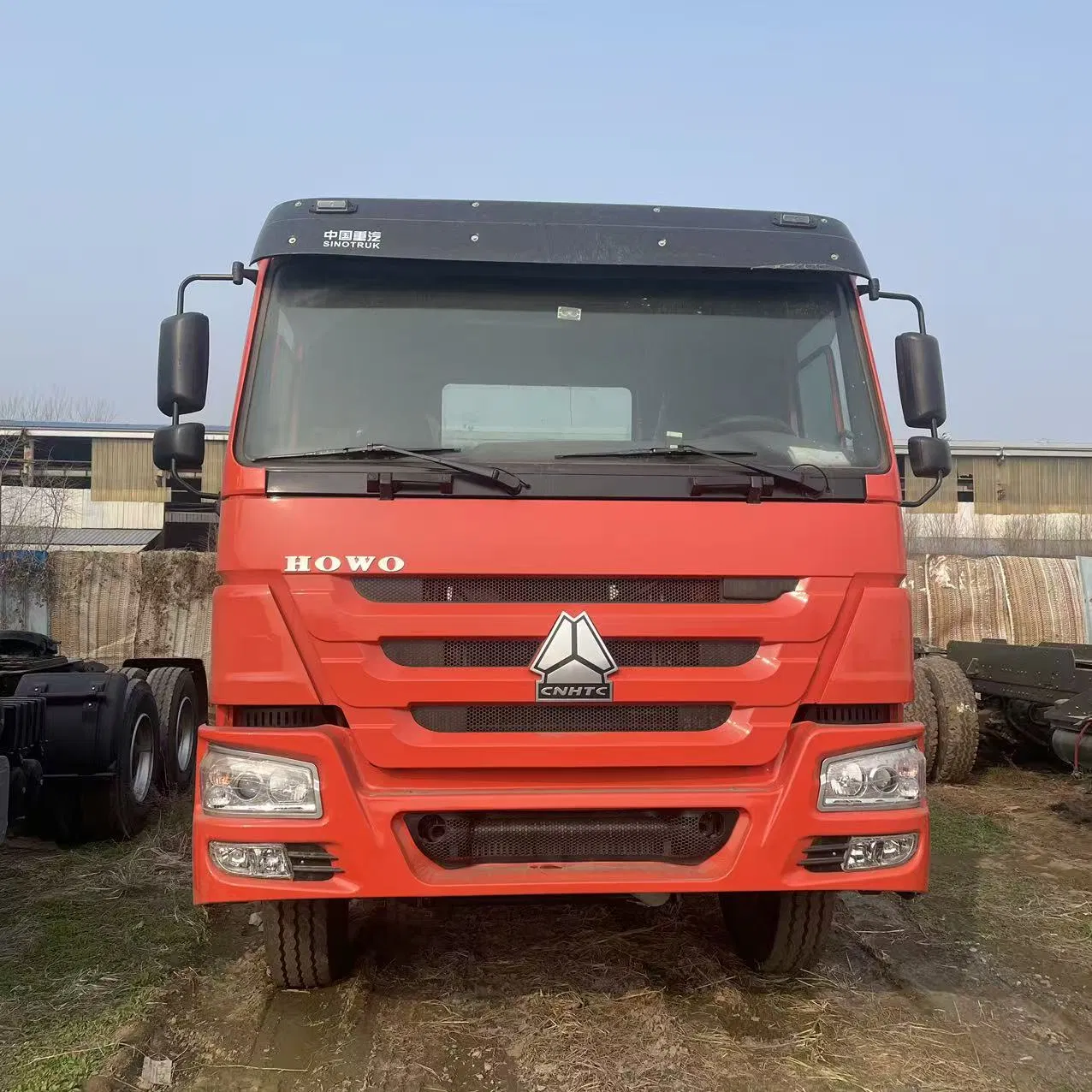 HOWO 6X4 371HP 10 Wheels 30 Ton Heavy Duty Mining Construction Transport Strong Engine Reliable Performance Rough Road Second Hand Truck HOWO Tractor Truck