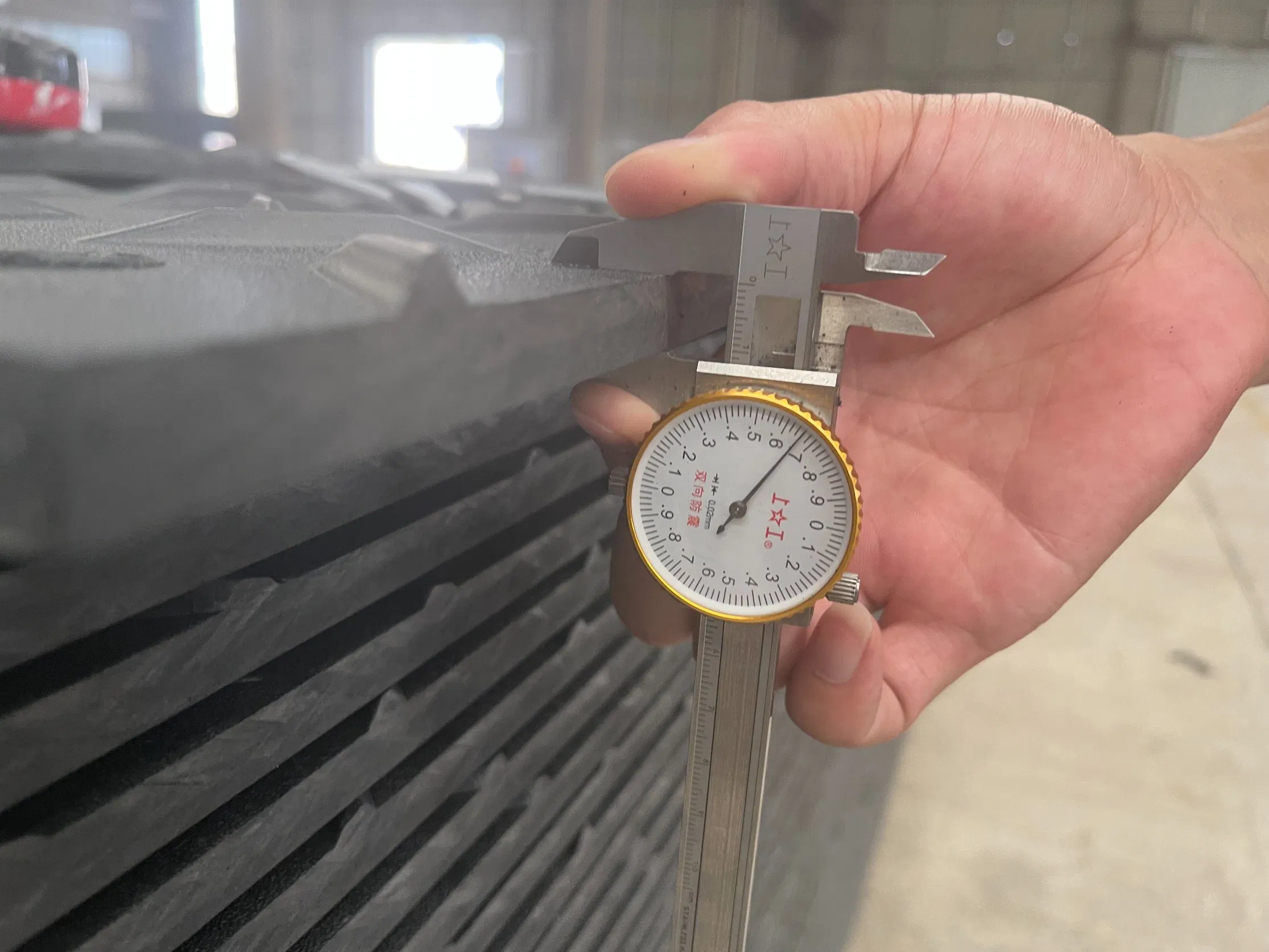 Construction Road Matte Temporary Roadway Mats Ground Protection Mats