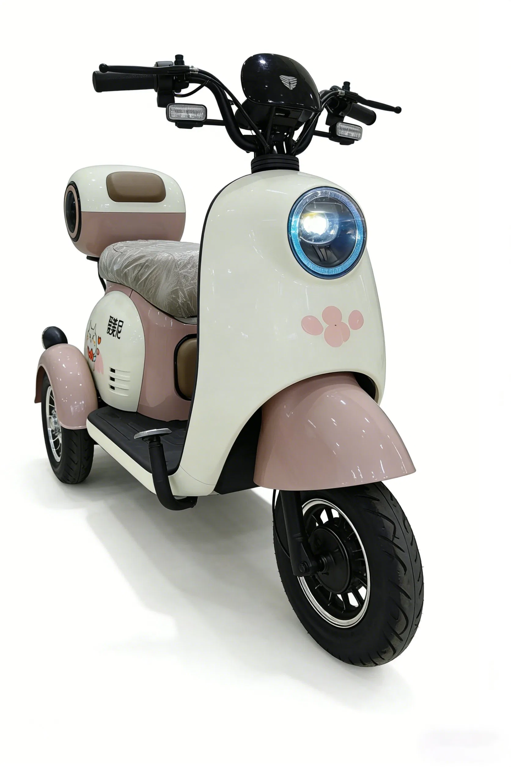 Multifunctional electric tricycle with high-elasticity seat cushion, rear storage compartment and suitable for short-distance transportation.