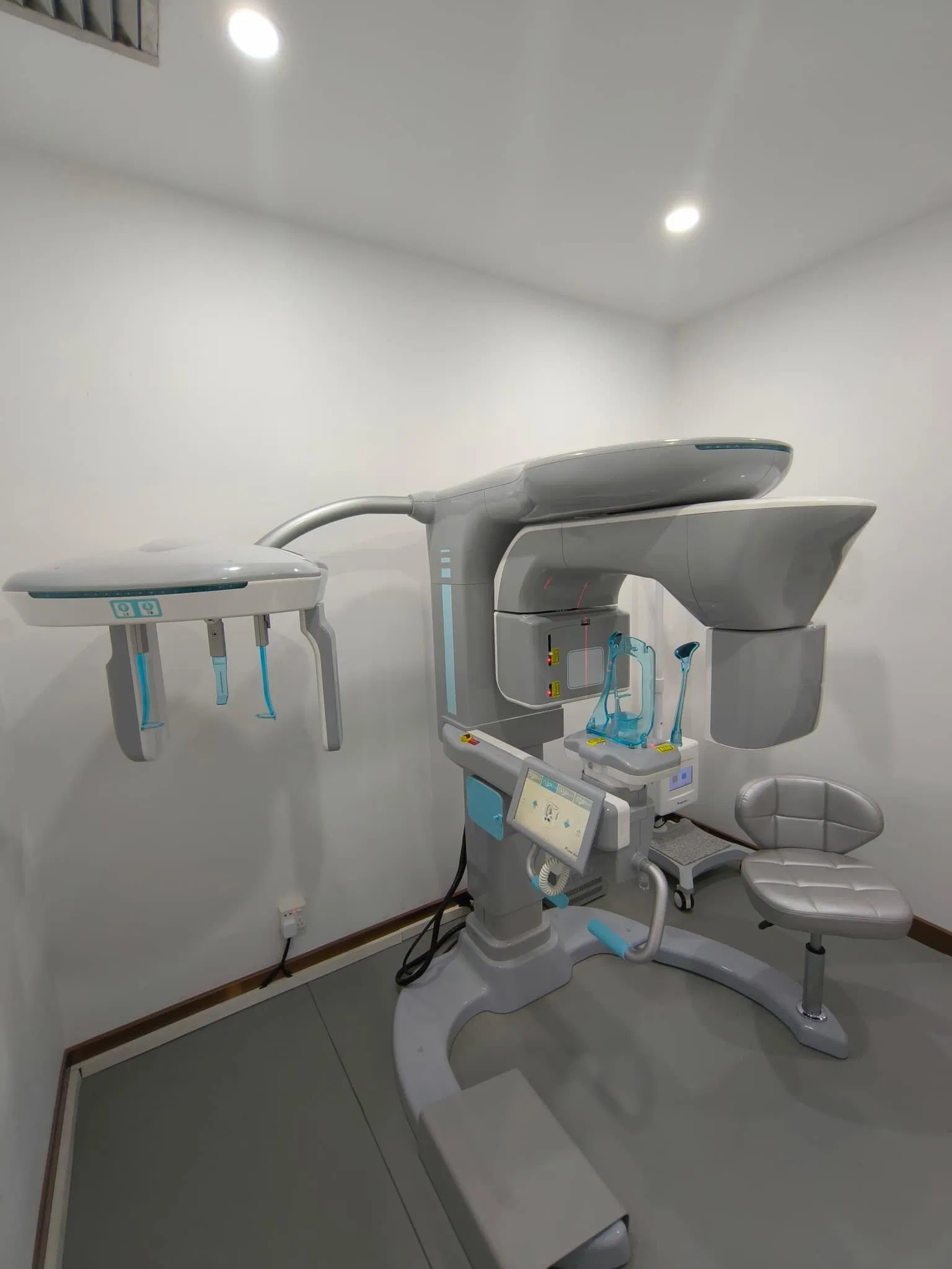 Digital Cbct Cone Beam Opg X-ray Machine Dental Cone-Beam Computed Tomography 3D Cbct Machine with Ai Software